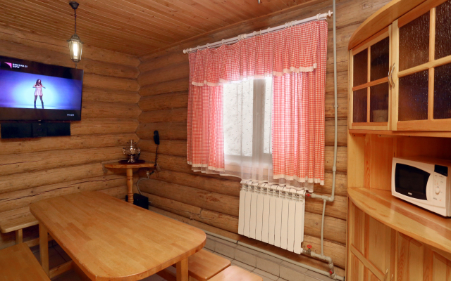 Гостиница на Пристанской