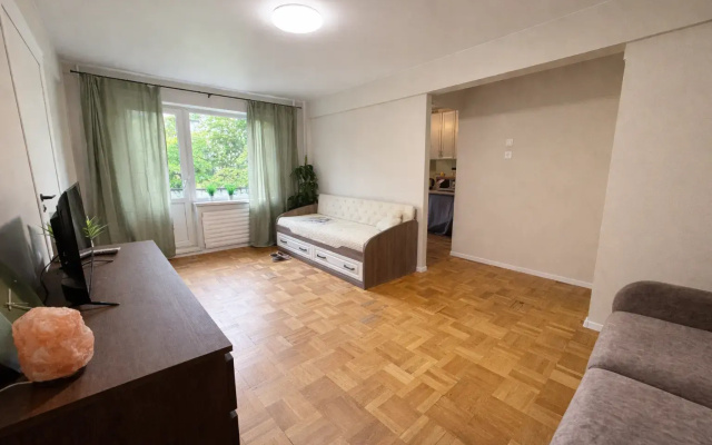 Квартира 2к на 5 человек у метро Новочеркасская Танико Хоум