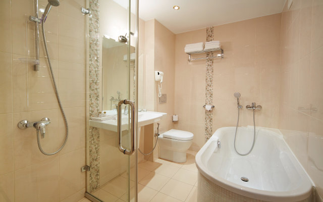 Azimut Hotel Stavropol