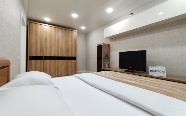 Lux  Apartments Flat
