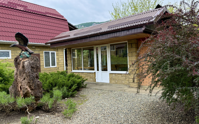 Korniloff Ot Travel Hotels Anturazh Guest house