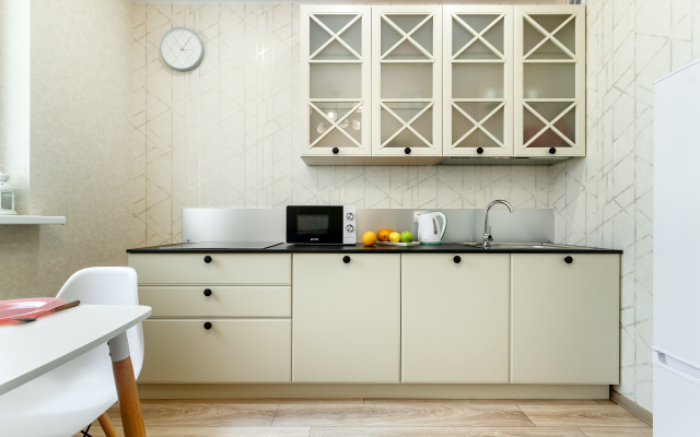 Dolomanovskiy Lane 82 Apartment