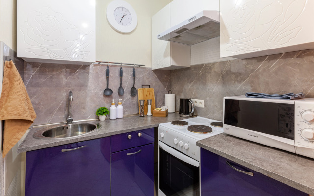 Квартира Уютная 2-к на Лукачева 10