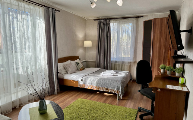 Апартаменты на Парижской коммуны 50