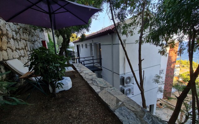 Serena Teras 1+1 Apartments