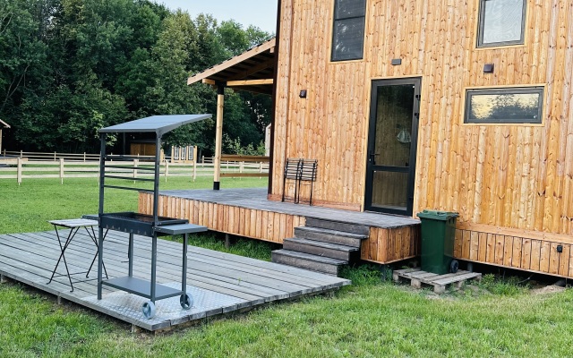 Tishina Guest House