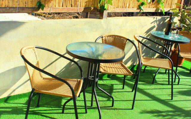 Ingrid Hotel