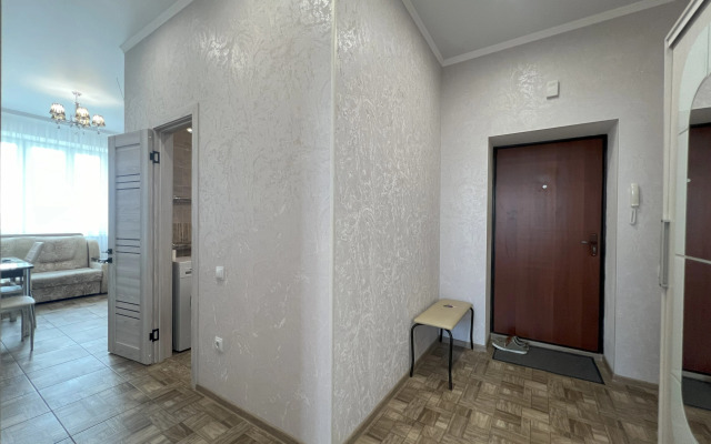 Na Ulitse Shiroko-Kholodnaya 8 Flat