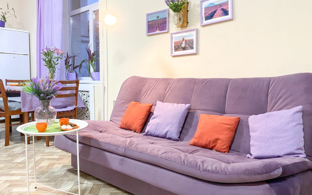Happiness Live in the center of Sevastopol Apartment