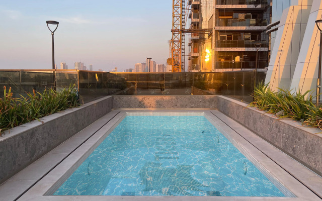 Апартаменты Elite  Stylish 1BR in JVT | Cloud Tower JVT