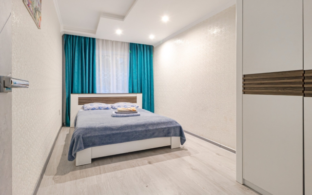 Ryadom S Vokzalom Flat