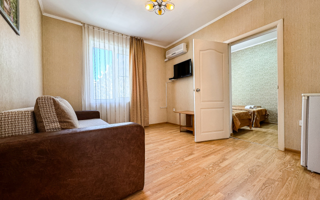 Liliya Guest House