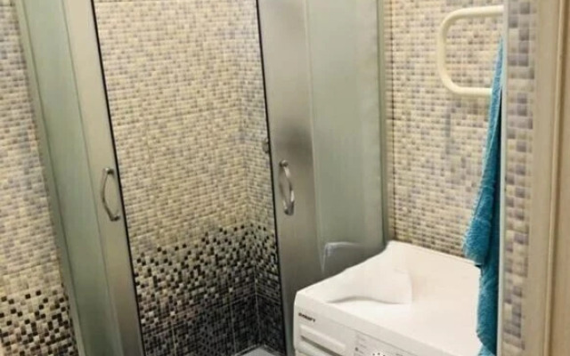 Uyutnaya Na Prosveschenii 118/1 Flat