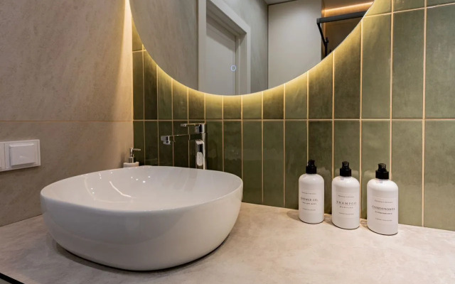 Na Yasnogorskoy Ulitse 16/2k4 Apartment