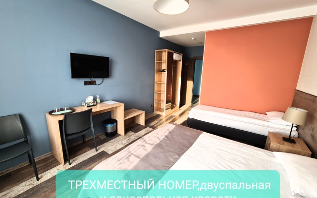 65HOME Guest House