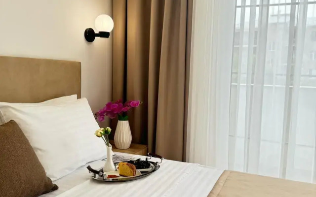 Hotel Ser In Hotel