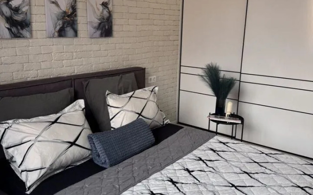 Na Pritomskom Prospekte 29 Flat