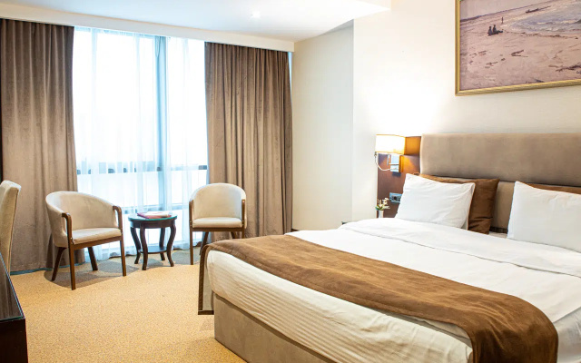 Diamond Hotel