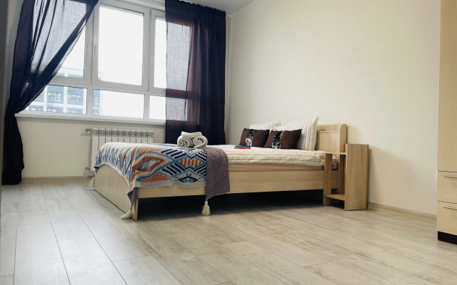Bolshaya dvushka s otdelnymi komnatami Flat