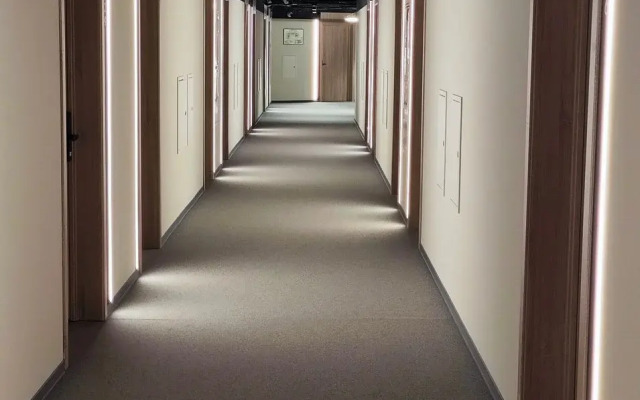 Na prospekte Energetikov 2 Flat