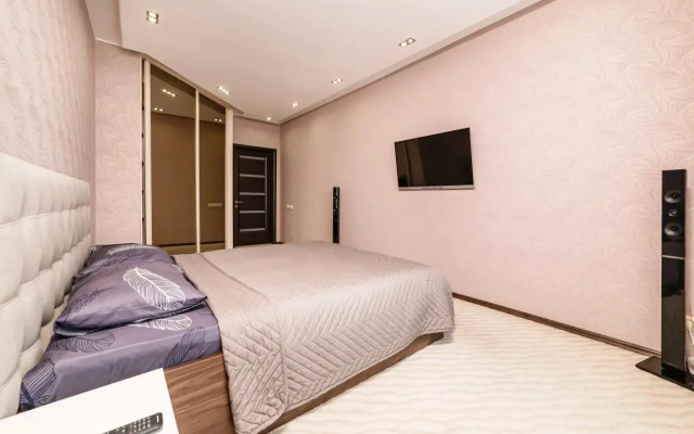 Uyutnaya s Vidom vozle Akvaparka i Tsentra Kazani ot seti Rushouse (RusKhaus) Flat