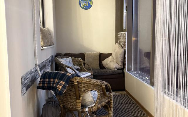 Апартаменты У Финляндского Вокзала и Крейсера Авроры"