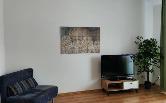 Квартира 2х комнатная в немецком старом фонде