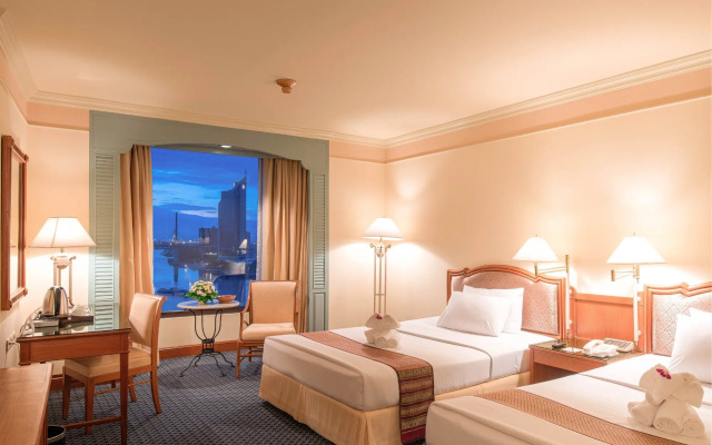 Montien Riverside Hotel Bangkok