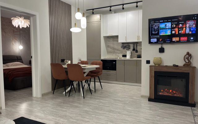 Paradayz Lux S Kaminom V Tsentre Flat