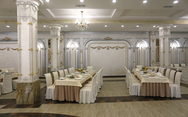 Отель Гранд Лион