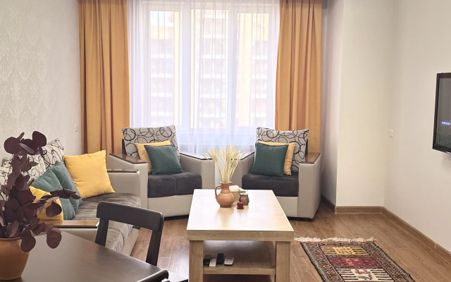 2-K v Samom Tsentre Yerevana Apartments