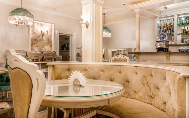Chehov Hotel