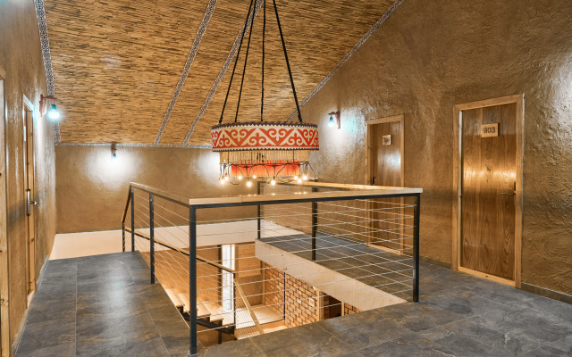 Pristine Hotel