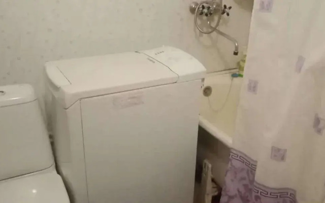 Na Ul. 40-Letiya Pobedy, 14a Flat