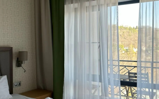 ZhK Green Park Apartments 1