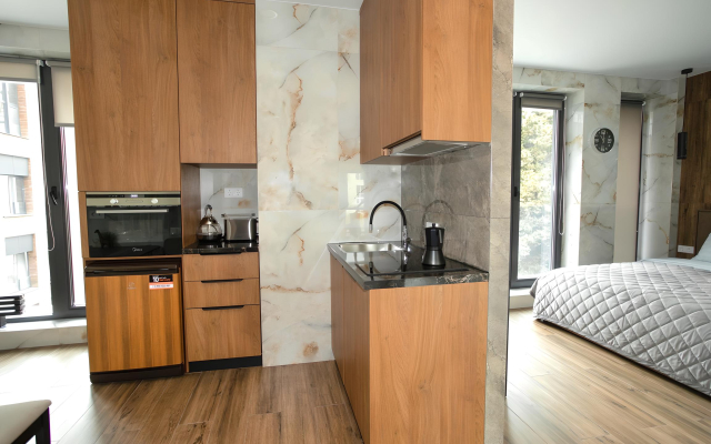 V centre Sochi 10 minut do morya AK Arhitektor chetirehmestnie komfort modern Apartaments