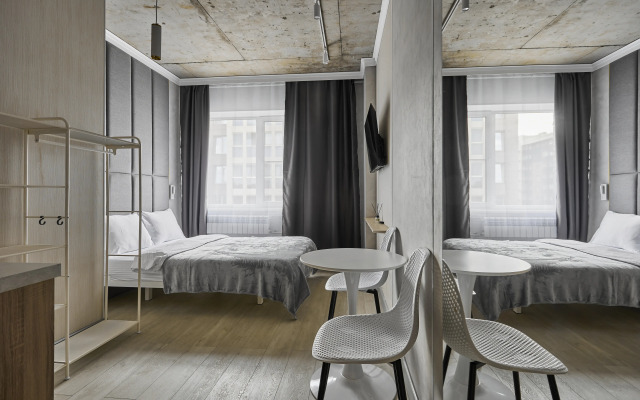 Kumo Hotel