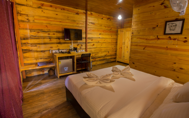 Mariners Bay Resorts