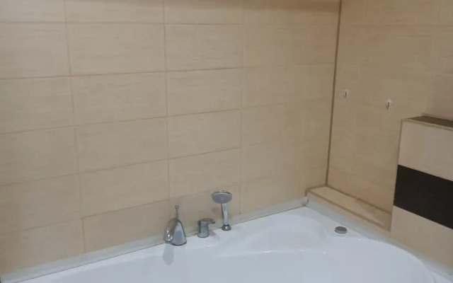 Na Ul. Oktyabryskaya 80A Flat
