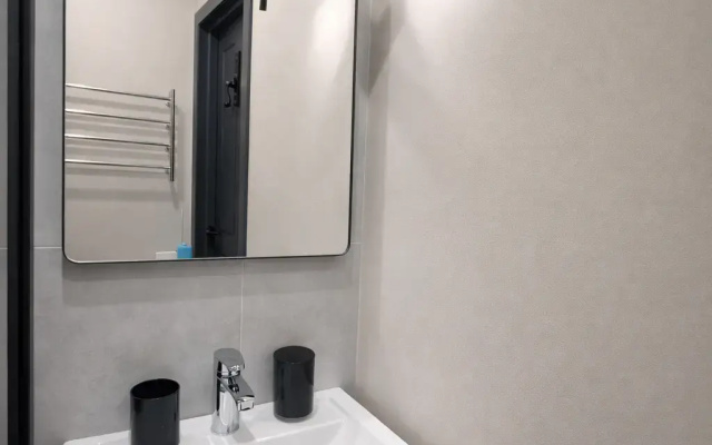 Apartamenty Upiter 1 na Krasnoj radom s Central'noj plosad'u, Krytym rynkom i Gospitalem na Krasnoj 12