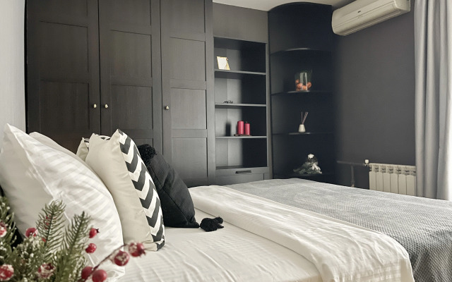 Na Pereulke Dokuchaev 2 Flat