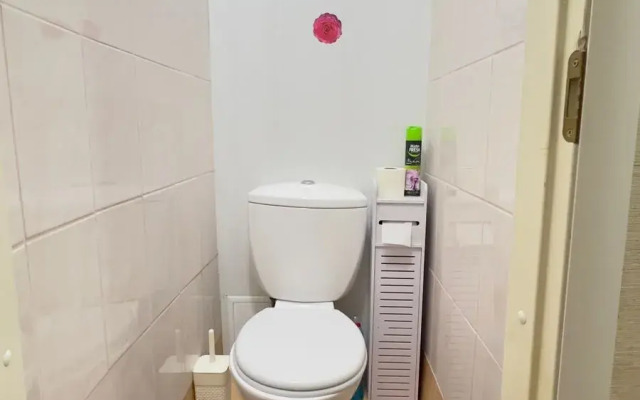 Flat Uyutnaya Kvartira V Tsentre