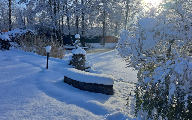 Traktir Zerkalnyij Karp Guest House