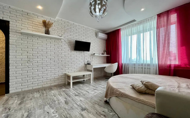 Апартаменты Уютные 1-комнатные прямо напротив ТРЦ Ривьера