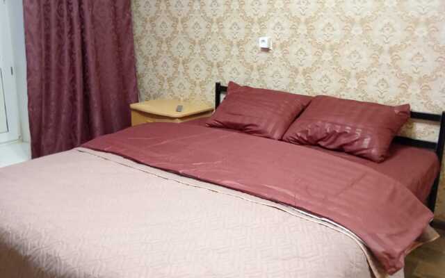 Квартира Двухкомнатная на Героев Танкограда 65