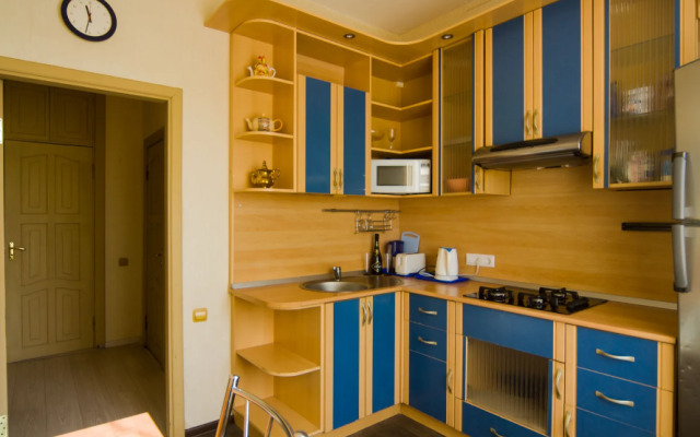 Квартира двухкомнатная набережная Северной Двины 95