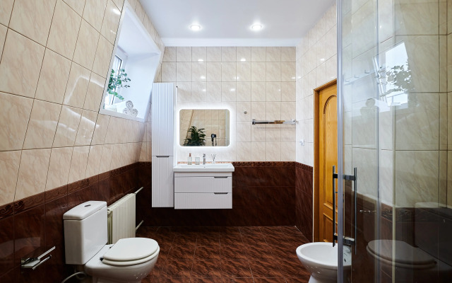 Квартира GM Apartments Двухуровневая с мансардой у Патриарших Прудов