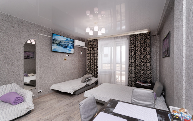 Studio Xm Na Surgutskoy 15 Apartments