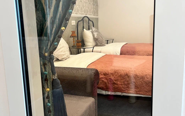 Апартаменты Восход просторные в стиле восточной сказки