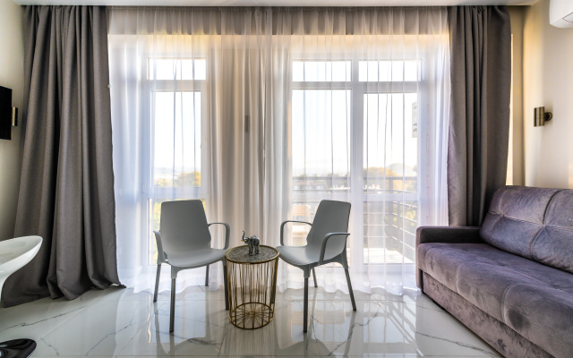 Oplot - Sorrento Park Apartments